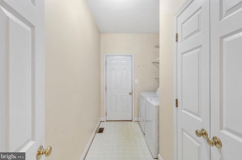 10805 Chancellorsville Dr, Spotsylvania VA  22553-3929 exterior