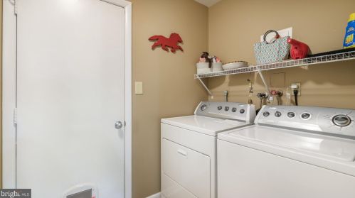 706 Springhouse Ct, Lansdale PA 19446-4350 exterior