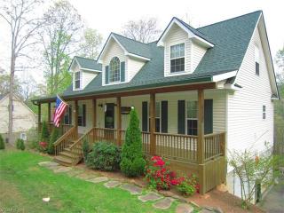 75 Windy Park Way, Biltmore Lake, NC 28715-8837