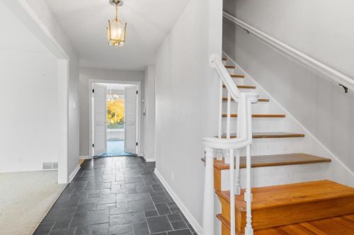 2925 Waubenoor Dr, Green Bay WI  54301-1526 exterior