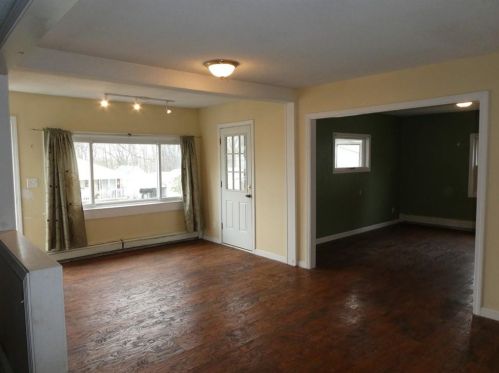 12 Haslam St, North Providence RI  02904-3218 exterior