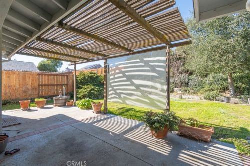 137 Julie Ln, Templeton, CA 93465-5419