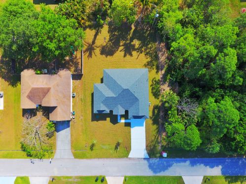 2255 Lucaya St, Fort Pierce, FL 34952-6821