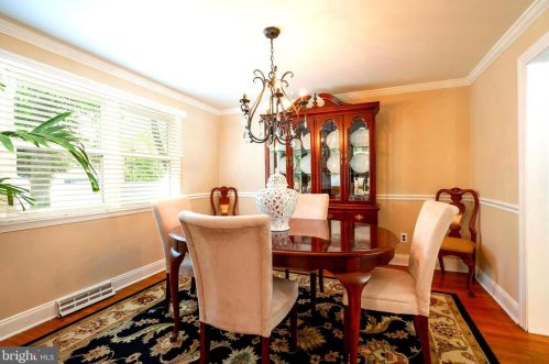 104 Shenandoah Rd, Riverton NJ  08077-3147 exterior