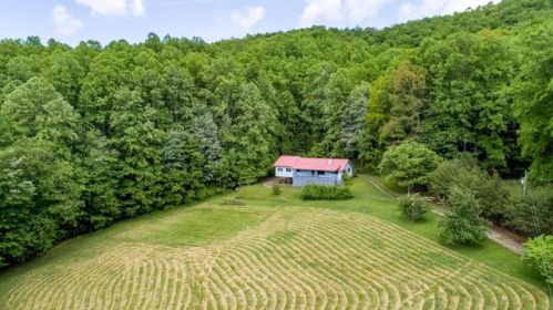 191 Deweese Rd, Topton, NC 28781-7308