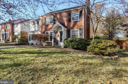 1502 Letchworth Rd, Camp Hill, PA 17011-7523
