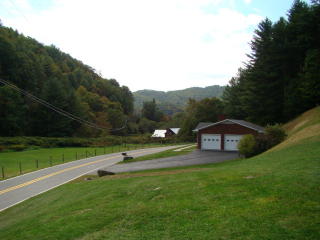1924 Laurel Fork Rd, Vilas, NC 28692-9180