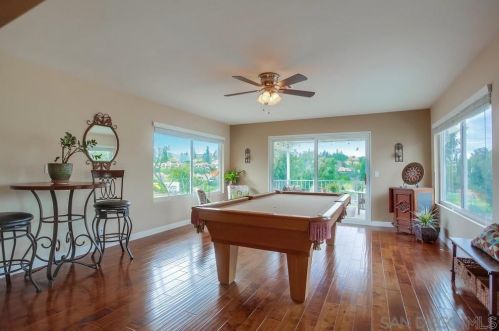 17504 Bernardo Oaks Dr, San Diego CA 92128-2109 exterior