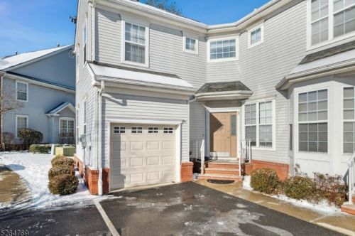 36 Gordon Cir, Parsippany NJ  07054-3496 exterior