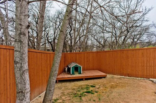 116 Venado Ct, Azle TX  76020-3643 exterior