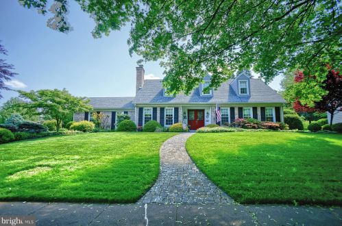 475 Woodcrest Dr, Navy Sup Dpt, PA 17050-6854