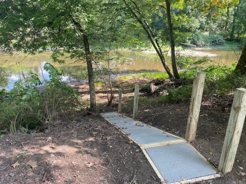 16 Titus Rd, Poughkeepsie NY  12603-1438 exterior