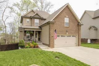 2709 Arthurs Ct, Clarksville, TN 37040-4999