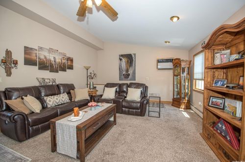 10 Katie Ct, Lake Grove, NY 11755-2313