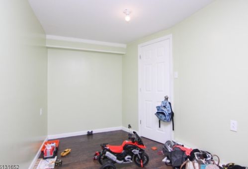 103 3rd Ave, Newark NJ  07104-2708 exterior