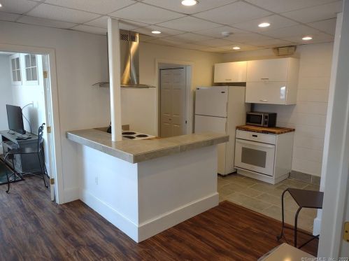 249 Pequot Ave, United States Coast Guard Ac CT  06320-4608 exterior