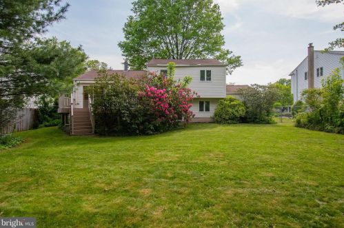 159 Windsor Ave, Southampton PA  18966-3333 exterior