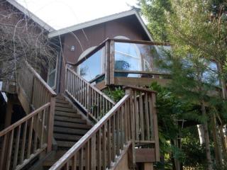 41 Point Dr, Bellingham WA  98229-7929 exterior