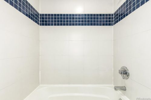 2707 Valmont Rd, Boulder CO 80304-2916 exterior