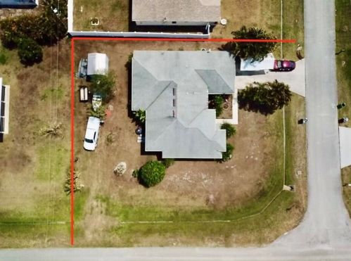 199 Exmore Ave, Fort Pierce, FL 34983-2525