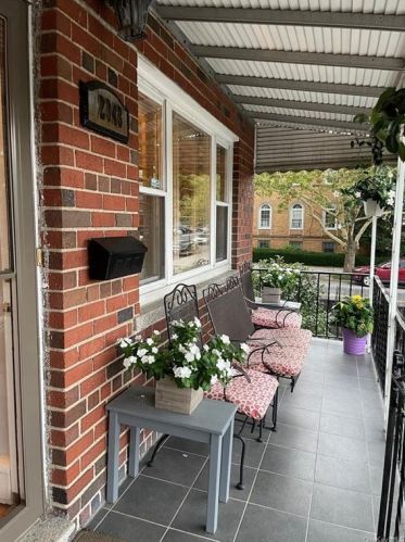 2343 Bronxwood Ave, Bronx, NY 10469-4505