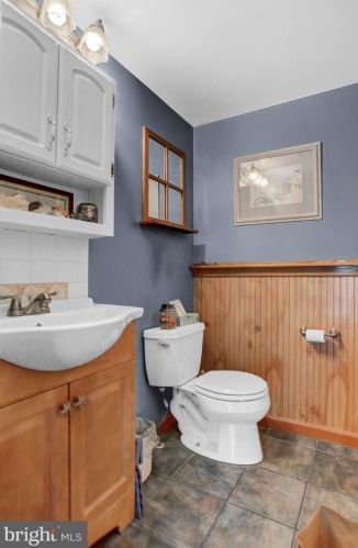 12090 Cross Roads Ave, Cross Roads PA  17322-8783 exterior