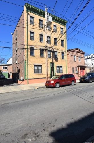 536 High St, Mount Vernon, NY 10552-3127