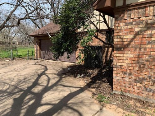 9523 Bellechase Rd, Granbury, TX 76049-4434