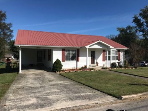 102 Academy Ave, Alexandria, TN 37012-2059