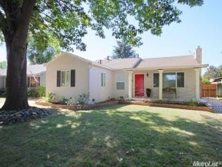 3846 Kroy Way, Sacramento, CA 95820-2049