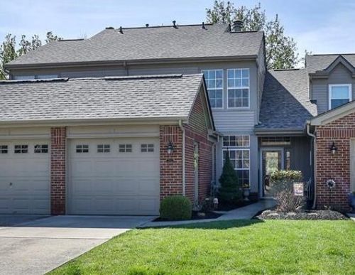 2215 Dominion Dr, Covington, KY 41017-2065