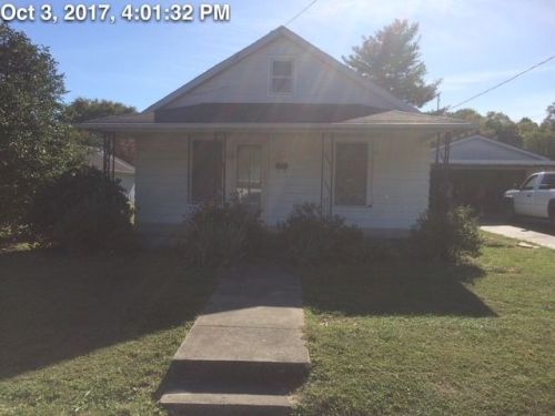 203 Taylor Ave, Campbellsville, KY 42718-2339