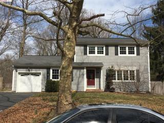35 Emory Dr, Lincroft, NJ 07738-1233