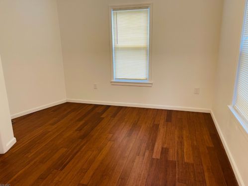 76 Chestnut St, Montclair NJ  07042-3840 exterior