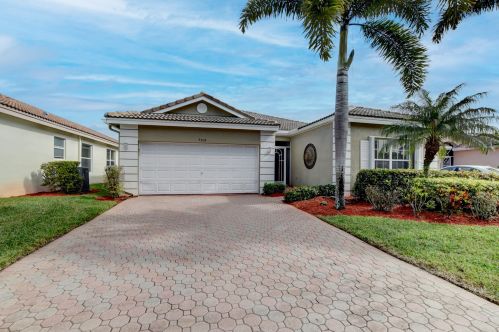 9508 Honeybell Cir, Boynton Beach, FL 33437-5470