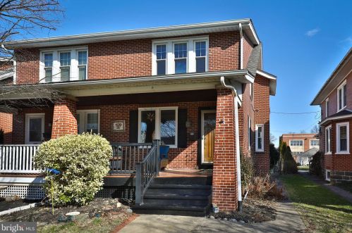 725 Mount Vernon St, Lansdale, PA 19446-3405