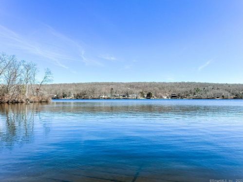 49 Bunny Rd, Norwich CT  06365-8705 exterior