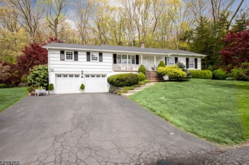 23 Binnacle Ave, West Milford Lakes NJ  07480-4814 exterior