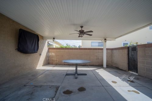 6053 Maris Ave, Pico Rivera CA  90660-3212 exterior