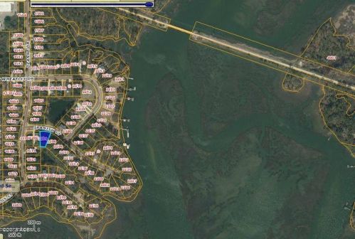 2204 Spanish Ct, Beaufort, SC 29902-4206