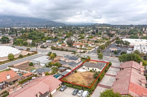 1741 Valley Center Ave, Glendora CA  91740-6132 exterior