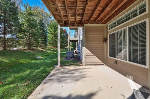 1961 Mimosa Trl, Florence KY  41042-8726 exterior