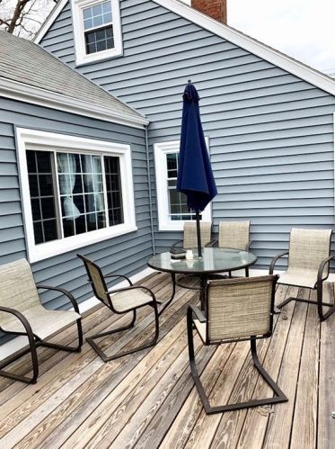 51 Poplar St, Danvers MA 01923-2455 exterior