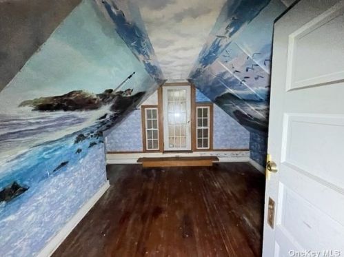 2705 Lighthouse Rd, Southold NY  11971-3107 exterior