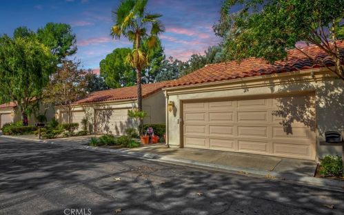 402 Westchester Pl, Fullerton CA  92835-2705 exterior