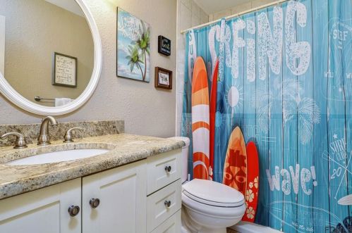 114 Imperial Hts Dr, Ormond Beach FL  32176-2348 exterior