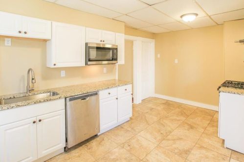 1335 Spruce St, Easton PA  18042-4071 exterior