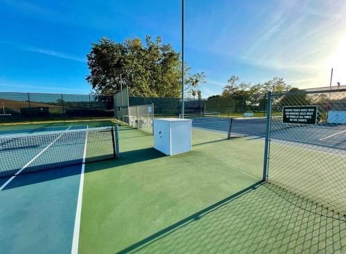 3340 Don Tomaso Dr, Carlsbad CA  92010-3951 exterior