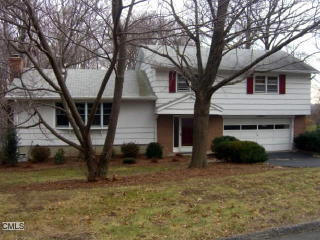 259 Lawrence Rd, Bridgeport, CT 06611-4531