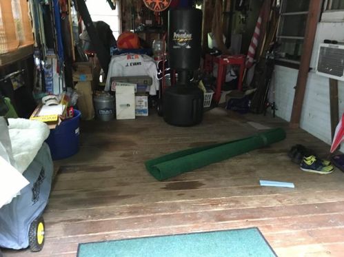 2376 Lake Rd, Hermitage PA  16150-3030 exterior